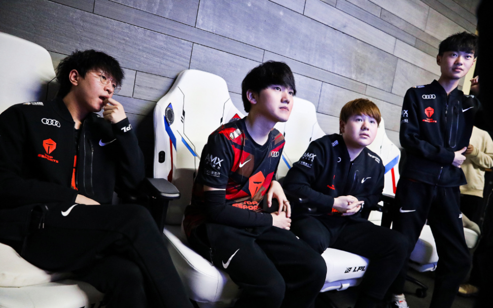 AYX- rookie被rng打哭那场比赛 