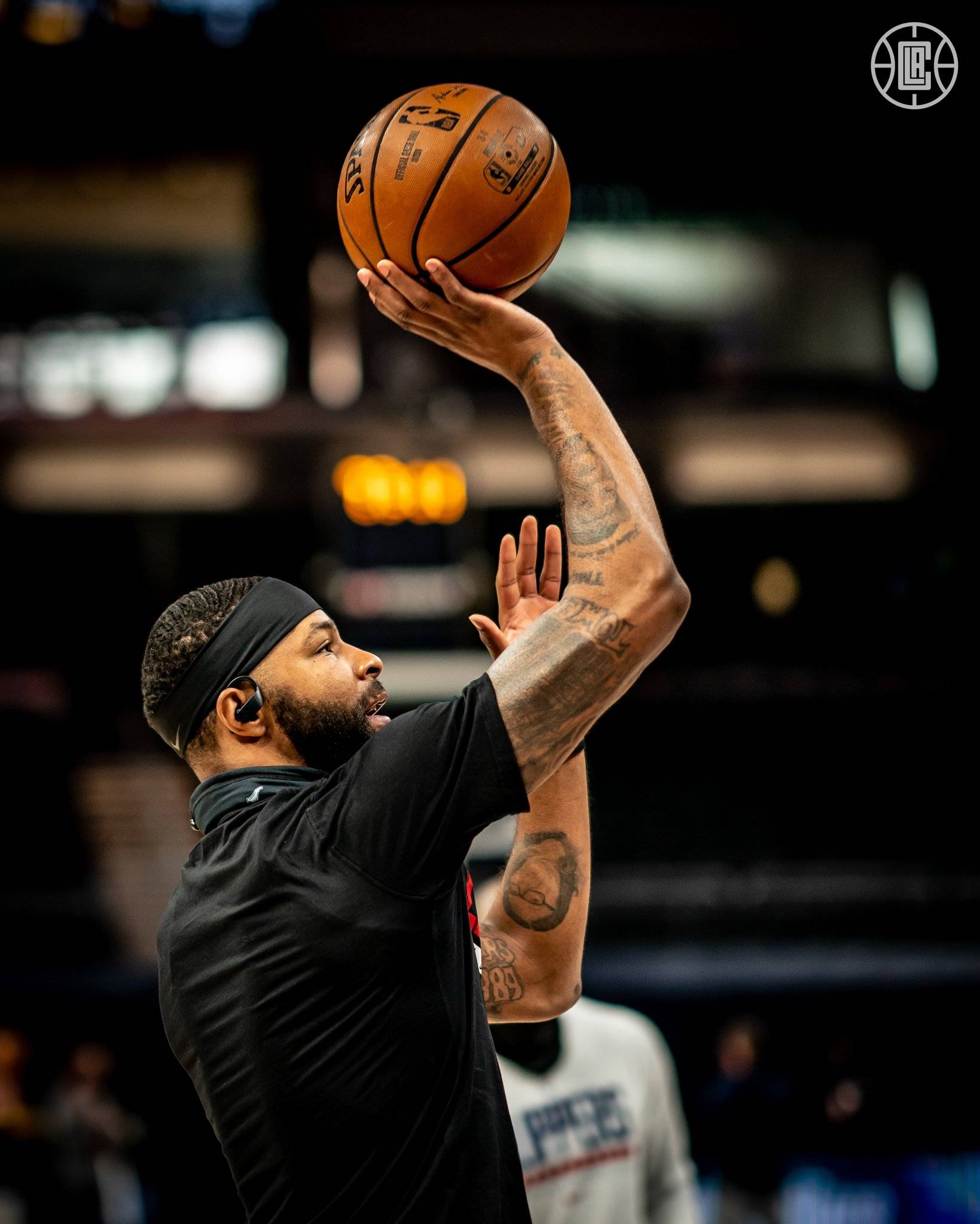 Ming迎来三赛季高光表现，快船球迷沸腾！的简单介绍