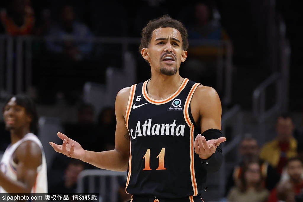 AYX-Rookie迎来十赛季高光表现，老鹰球迷沸腾！的简单介绍